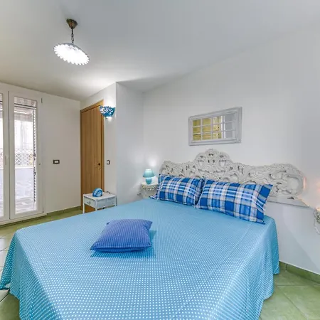 Apartment Happiness 2 *