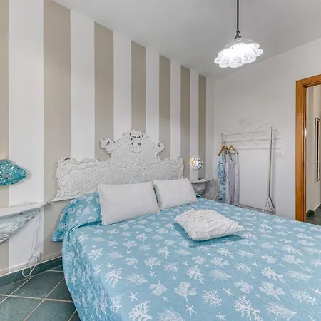 Apartment Happiness 2